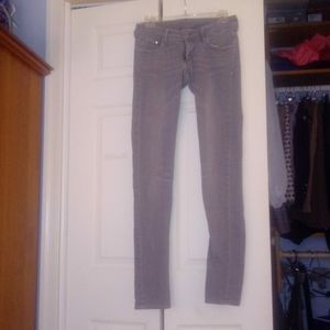Light gray h and m skinny jeans
